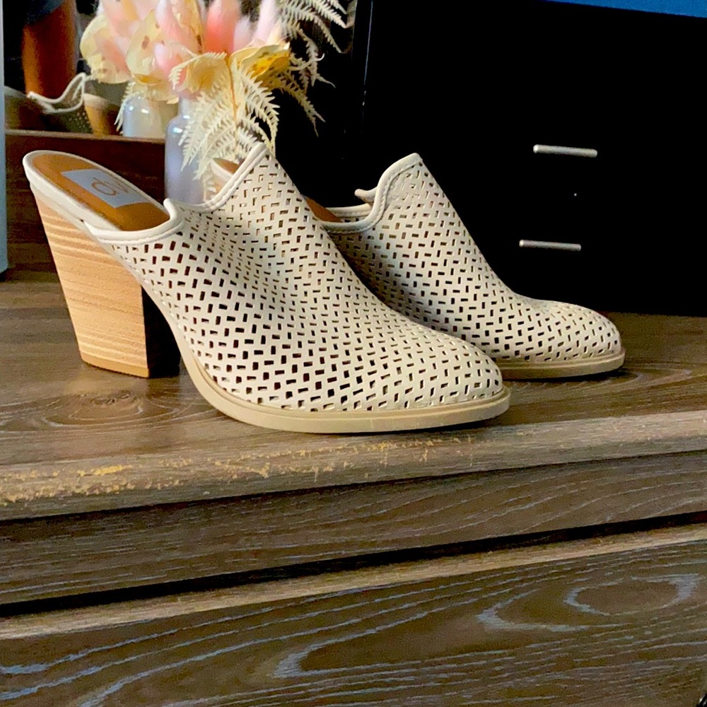 Dolce vita mules